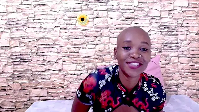 EbonyOlive69 online show from May 28, 7:42 pm