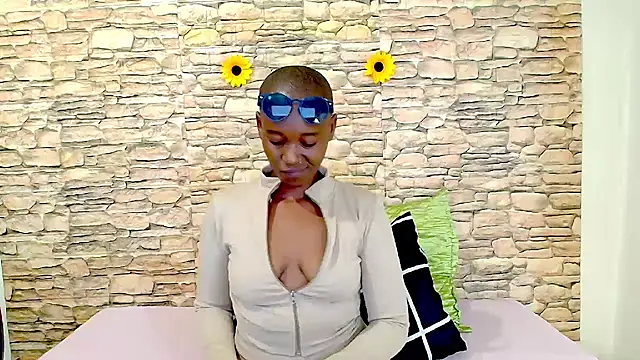 EbonyOlive69 online show from May 15, 5:55 pm