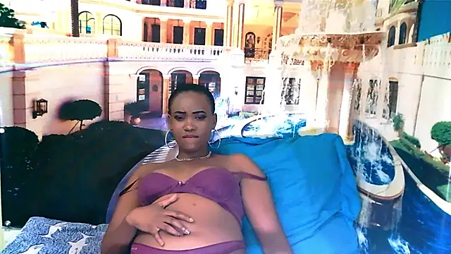 Snapshot of EbonyOlive69 chatting on December 6, 8:01 pm EbonyOlive69 online show from December 6, 8:01 pm
