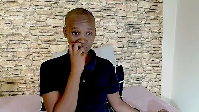 EbonyOlive69 online show from May 2, 6:02 pm