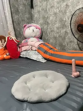 Snapshot of Shirato_hana chatting on February 23, 1:18 am Shirato hana online show from February 23, 1:18 am