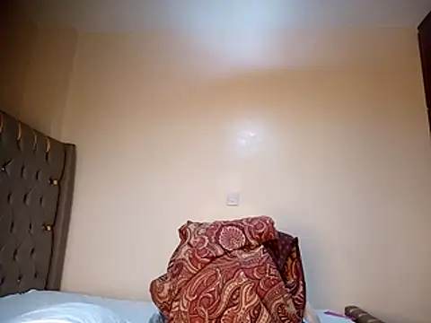 Snapshot of Pretty_tiffany chatting on November 22, 10:36 am Pretty tiffany online show from November 22, 10:36 am