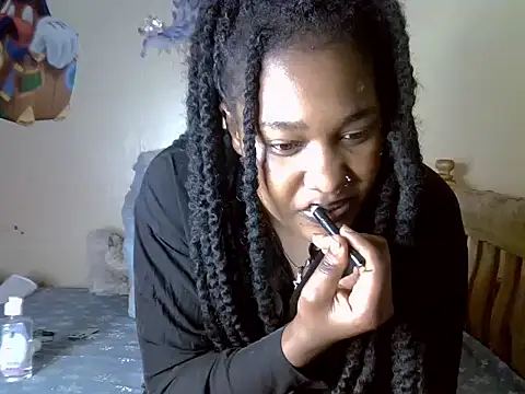 Snapshot of Pretty_tiffany chatting on September 26, 7:10 pm Pretty tiffany online show from September 26, 7:10 pm