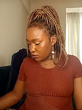 Snapshot of Pretty_tiffany chatting on November 3, 12:20 pm Pretty tiffany online show from November 3, 12:20 pm