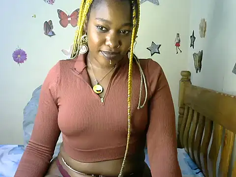 Snapshot of Pretty_tiffany chatting on March 22, 12:14 pm Pretty tiffany online show from March 22, 12:14 pm