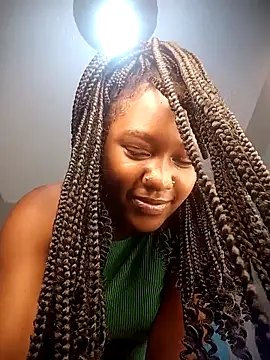 Pretty tiffany online show from March 5, 11:29 am