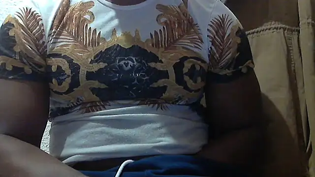 Snapshot of mmoiblack chatting on October 20, 8:20 pm mmoiblack online show from October 20, 8:20 pm