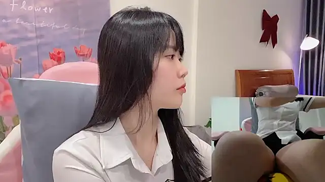 -rosiie- online show from March 19, 3:41 am