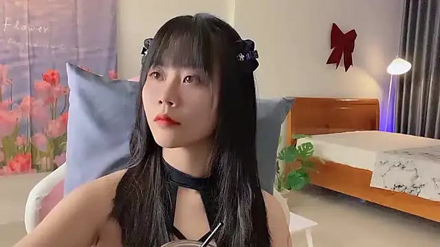 -rosiie- online show from March 3, 2:49 pm