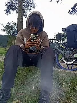 Cuervo maniaco online show from November 25, 3:01 pm