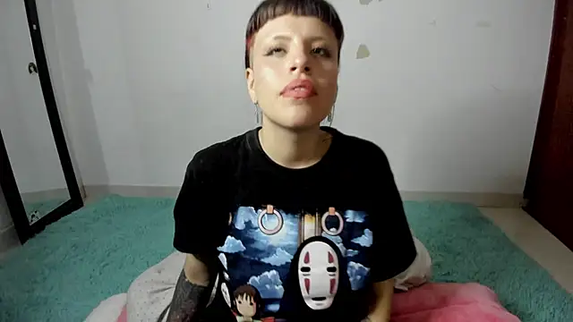 Lucyfx666 online show from January 14, 7:06 am
