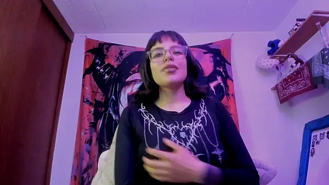 Snapshot of Lucyfx666 chatting on June 26, 2:17 am Lucyfx666 online show from June 26, 2:17 am