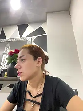 Snapshot of AnnbellaRosse chatting on November 8, 2:53 pm AnnbellaRosse online show from November 8, 2:53 pm