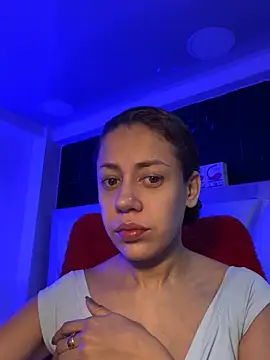 AnnbellaRosse online show from March 21, 3:46 pm