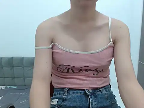 Snapshot of Jikey98 chatting on October 4, 2:51 pm Jikey98 online show from October 4, 2:51 pm