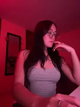 suzumi   online show from April 28, 11:20 pm