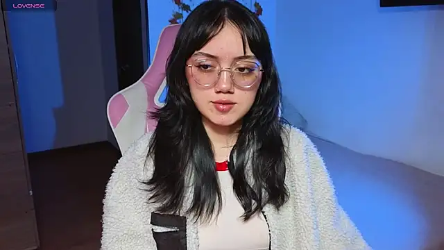 suzumi   online show from January 24, 5:31 am