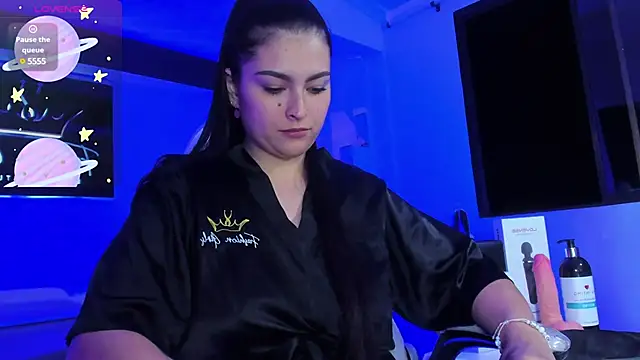 TifanyWhite  online show from February 12, 2:24 am