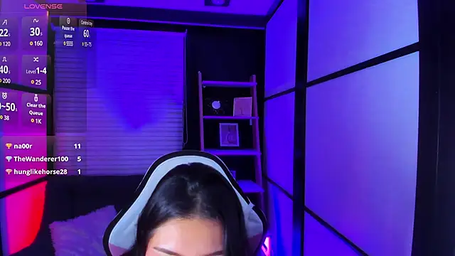 TifanyWhite  online show from February 3, 10:54 pm