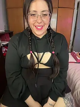 Mizztikaa online show from October 13, 7:04 pm