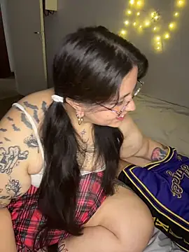 Mizztikaa online show from March 8, 8:45 pm