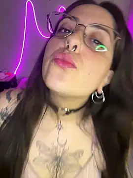 Mizztikaa online show from February 26, 3:35 am