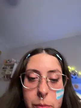 Snapshot of Mizztikaa chatting on June 28, 2:29 am Mizztikaa online show from June 28, 2:29 am