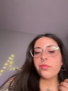 Mizztikaa online show from May 9, 4:54 pm