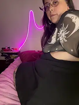Mizztikaa online show from March 17, 4:19 am