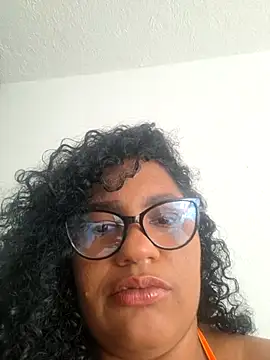 Annie-Wolf online show from November 17, 9:08 pm