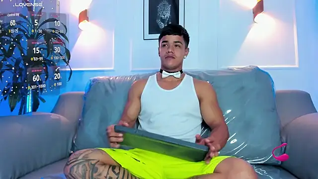 Rob saenz  online show from November 28, 11:43 am