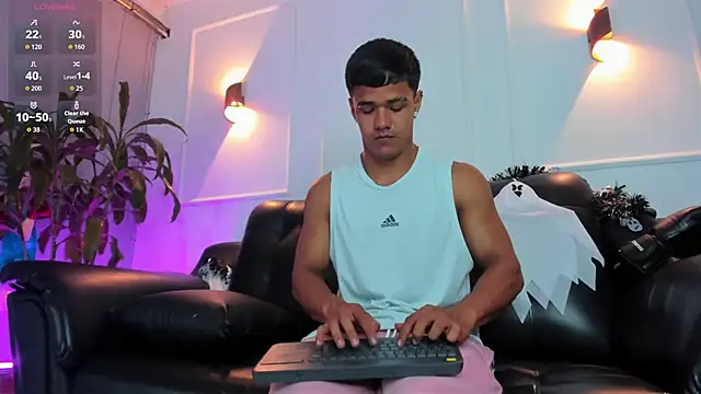 Rob saenz  online show from October 31, 1:41 pm