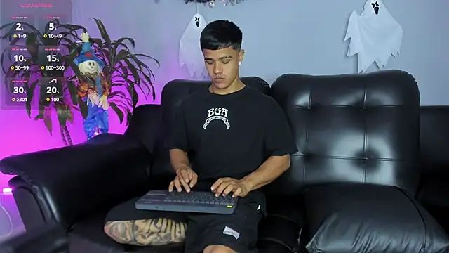 Rob saenz  online show from October 23, 1:54 pm