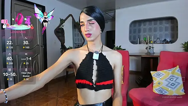 CharlotteLauren online show from November 12, 10:57 pm