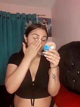 Snapshot of Nahiara_velez chatting on January 22, 1:10 am Nahiara velez online show from January 22, 1:10 am