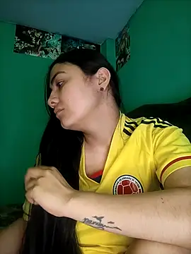 Nahiara velez online show from June 7, 10:59 pm