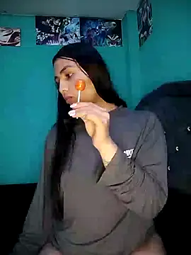 Nahiara velez online show from February 21, 7:49 pm