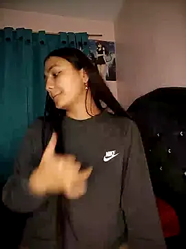 Snapshot of Nahiara_velez chatting on February 9, 2:49 am Nahiara velez online show from February 9, 2:49 am