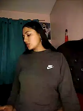 Snapshot of Nahiara_velez chatting on February 26, 2:30 am Nahiara velez online show from February 26, 2:30 am