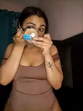 Snapshot of Nahiara_velez chatting on February 13, 10:43 pm Nahiara velez online show from February 13, 10:43 pm