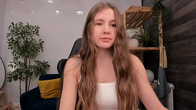 MaryannSoftt online show from February 6, 7:29 pm