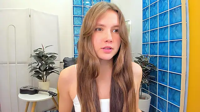 MaryannSoftt online show from March 19, 6:12 pm