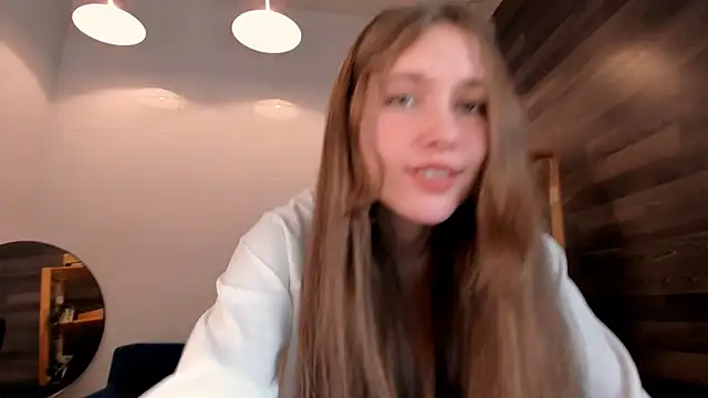 MaryannSoftt online show from October 22, 3:55 pm