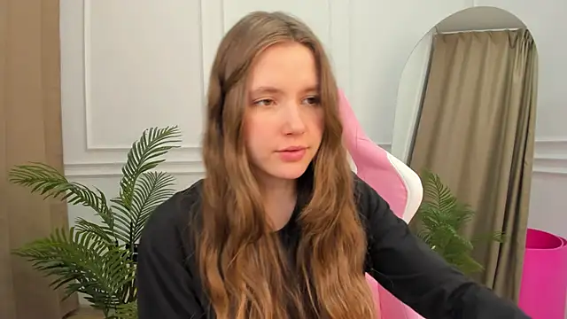 MaryannSoftt online show from March 15, 6:21 pm
