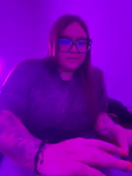 KinkyJessyHotxx online show from July 10, 11:49 pm