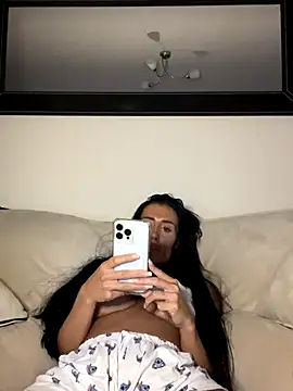 UKSYDNEYFOX online show from September 13, 12:54 am