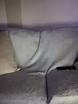 UKSYDNEYFOX online show from November 13, 2:04 am