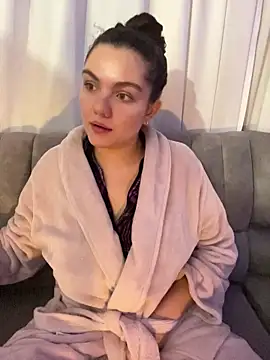 Snapshot of eva_y_marcelo chatting on October 19, 10:07 am eva y marcelo online show from October 19, 10:07 am