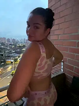 Snapshot of eva_y_marcelo chatting on October 10, 10:38 am eva y marcelo online show from October 10, 10:38 am