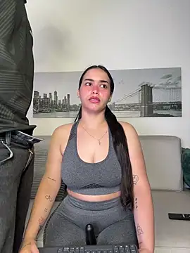 SophieRoyals online show from May 6, 12:53 pm